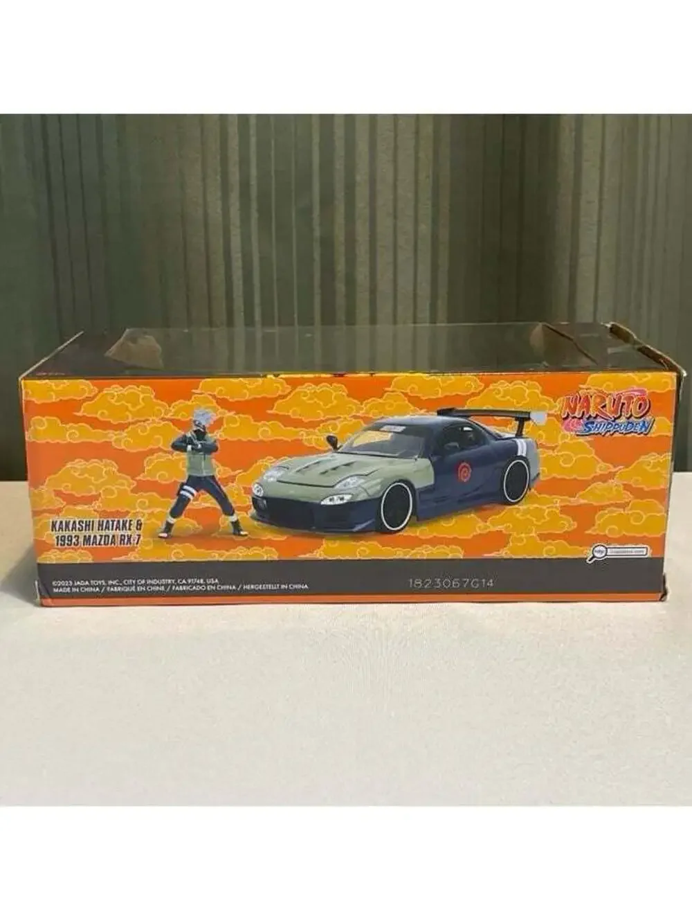 Jada Naruto 1:24 1995 Mazda RX-7 Die-Cast Car & 2.75